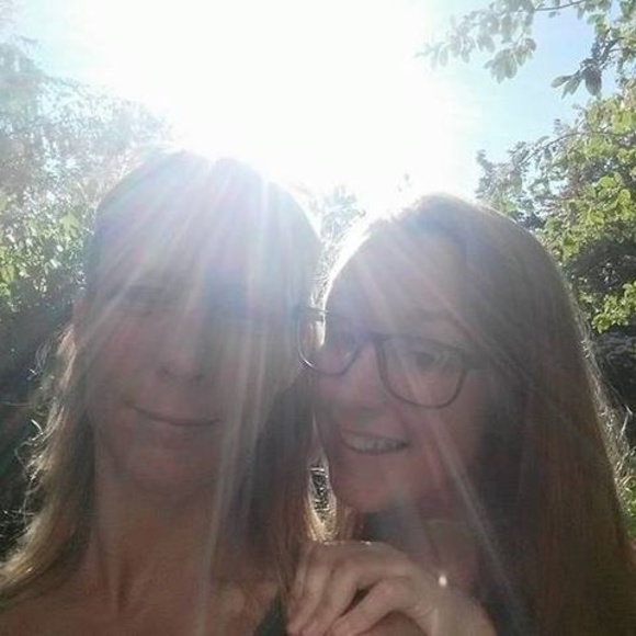 Meet your Posher, Edith - Picture 1 of 1